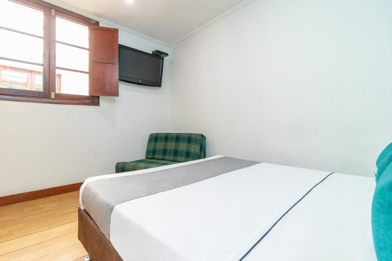 Hotel Ayenda Palermo Plaza à Bogotá Extérieur photo