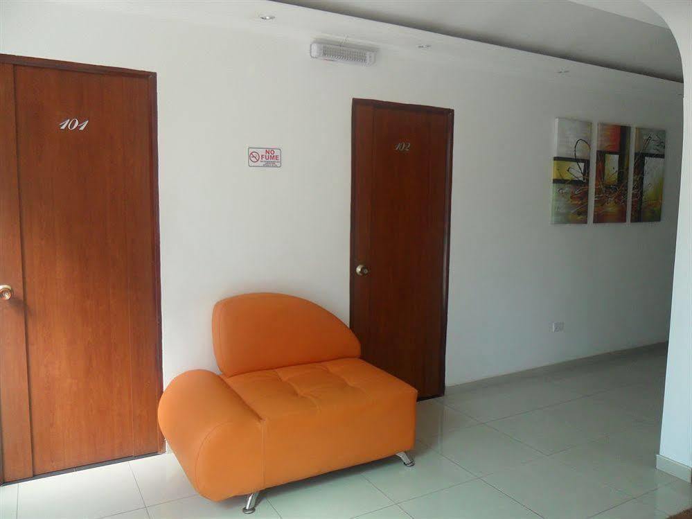 Hotel Ayenda Palermo Plaza à Bogotá Extérieur photo